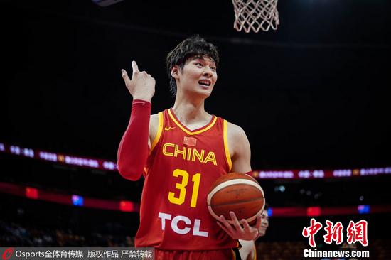 王哲林此役表现抢眼 图片来源：Osports全体育图片社