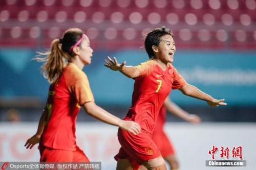 资料图：王霜庆祝进球。图片来源：Osports全体育图片社